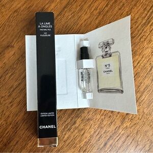 Chanel Code Couleur Limited Fugueuse (blue)The Nail File + No.5 L’Eau Sample